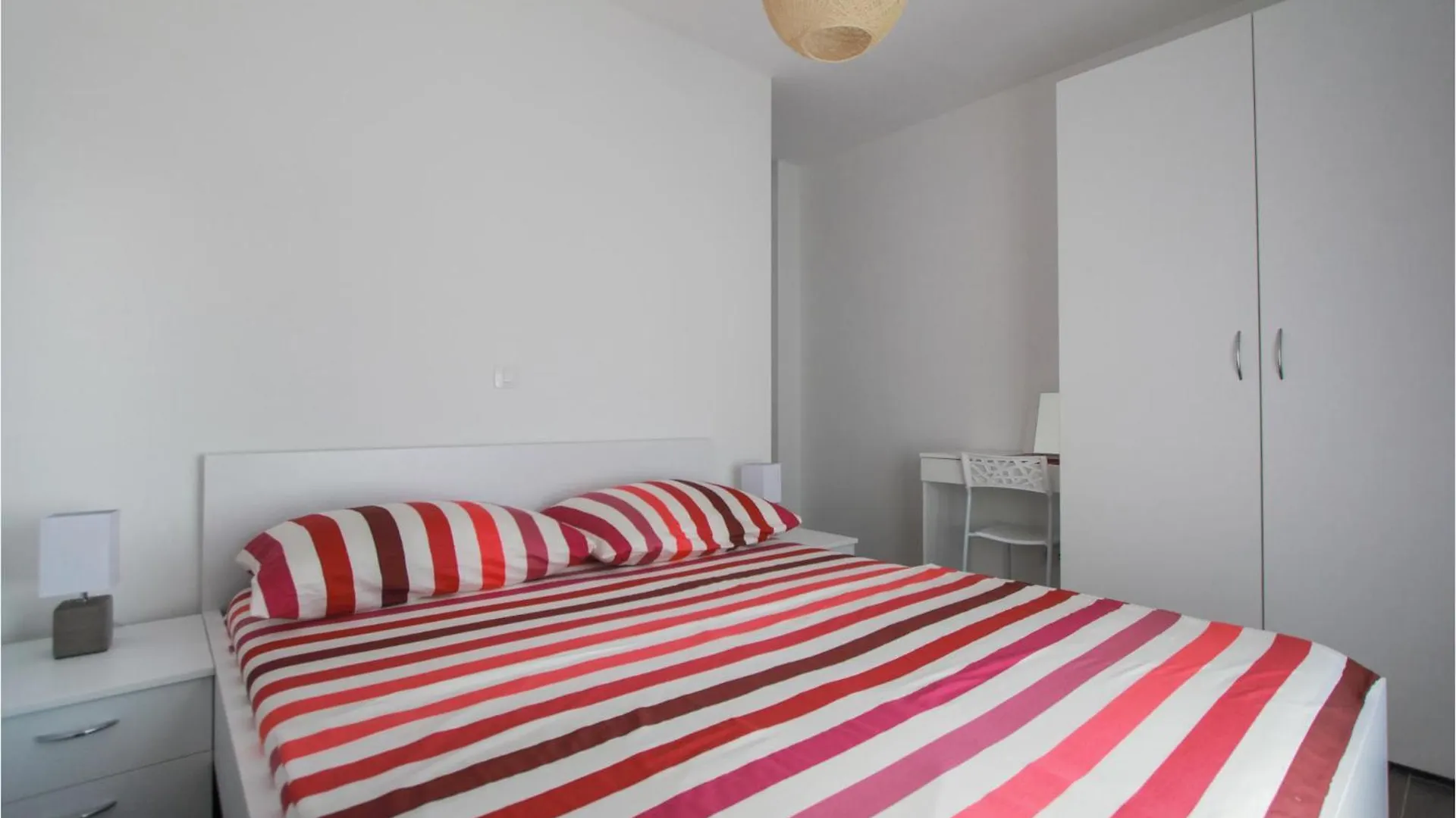Beautiful Apartment In Okrug Gornji With Kitchen Trogir
