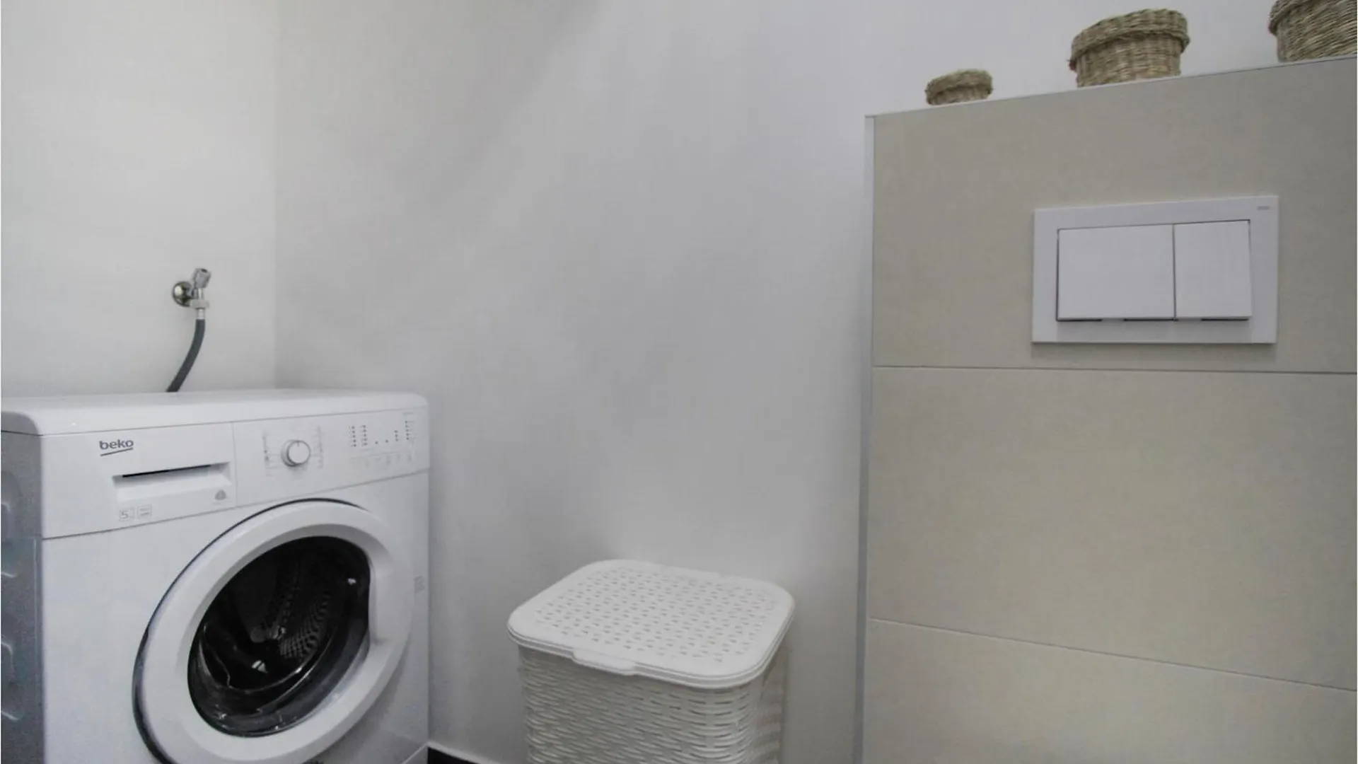 Beautiful Apartment In Okrug Gornji With Kitchen Trogir Croatia