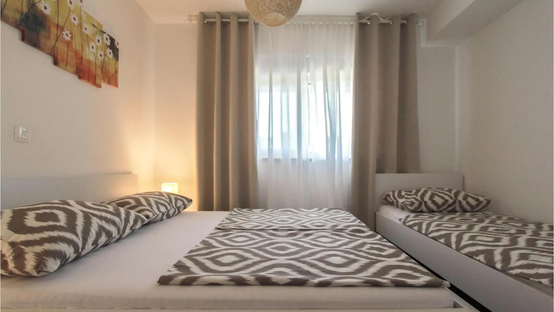 Beautiful Apartment In Okrug Gornji With Kitchen Trogir
